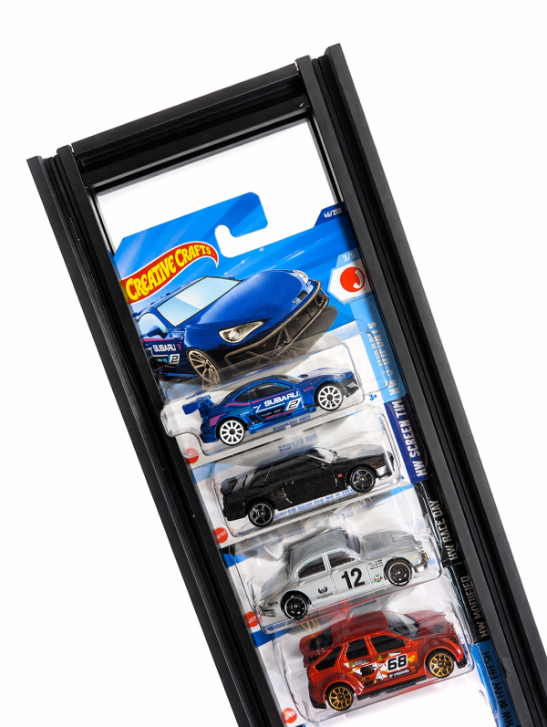 2025/09/10189.png Ramka Kompatibilna z Modelami HotWheels z Dodatkowym LED 44 miejsca